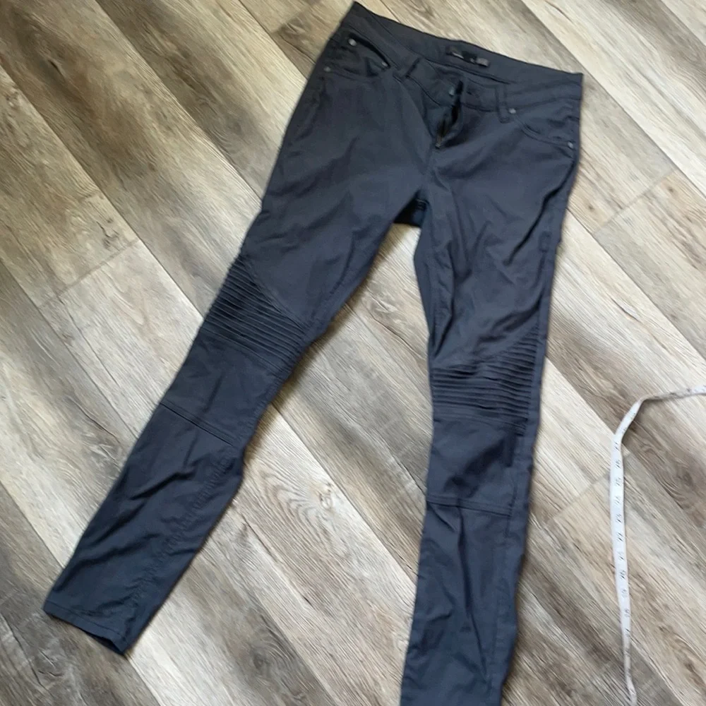 Prana pants size 10 gray jeans/slacks